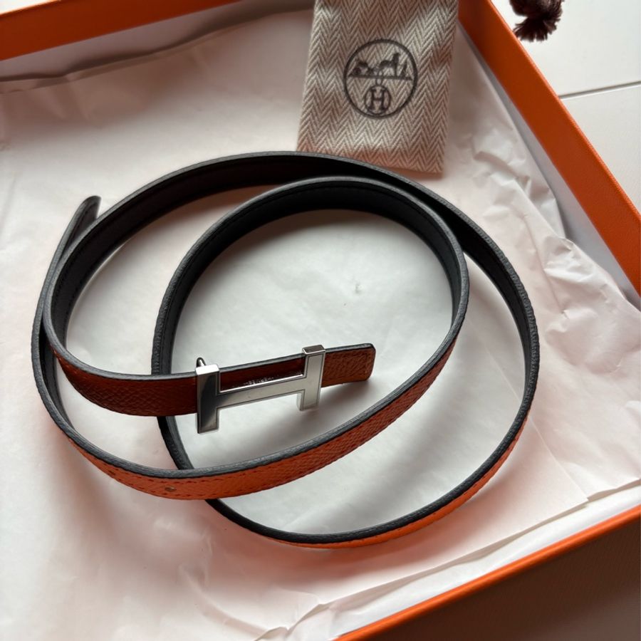 【近乎全新的閒置品,可議】HERMES Focus皮帶釦 & 雙面皮腰帶13 mm-2