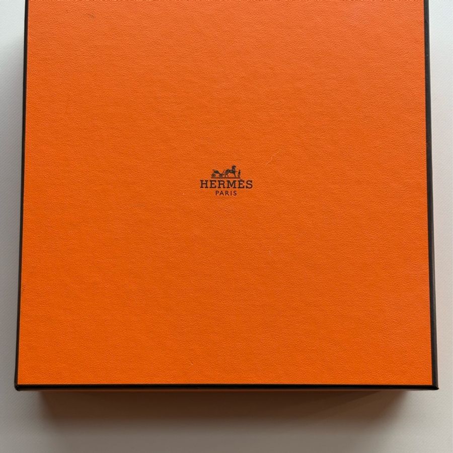 【近乎全新的閒置品,可議】HERMES Focus皮帶釦 & 雙面皮腰帶13 mm-3