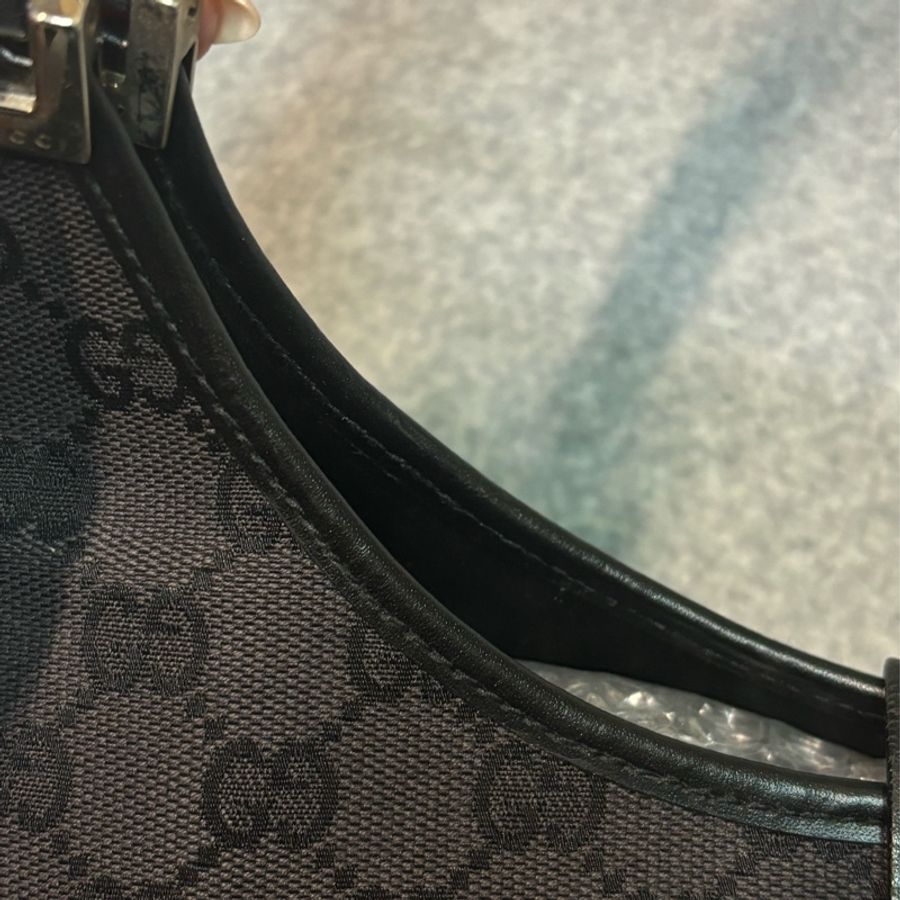 🏷️ Gucci Jackie hobo-34