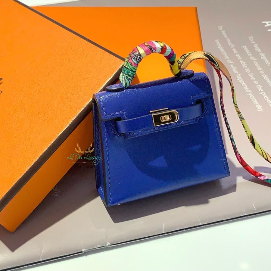 Hermès Kelly Twilly 電光藍金釦吊飾-3