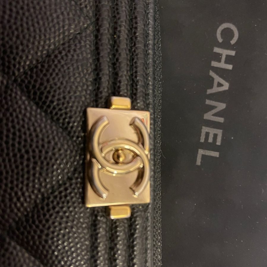 🔥今日特價🔥CHANEL BOY系列 黑色 金釦 魚子醬 荔枝紋 牛皮 拉鍊 中夾/皮夾-9