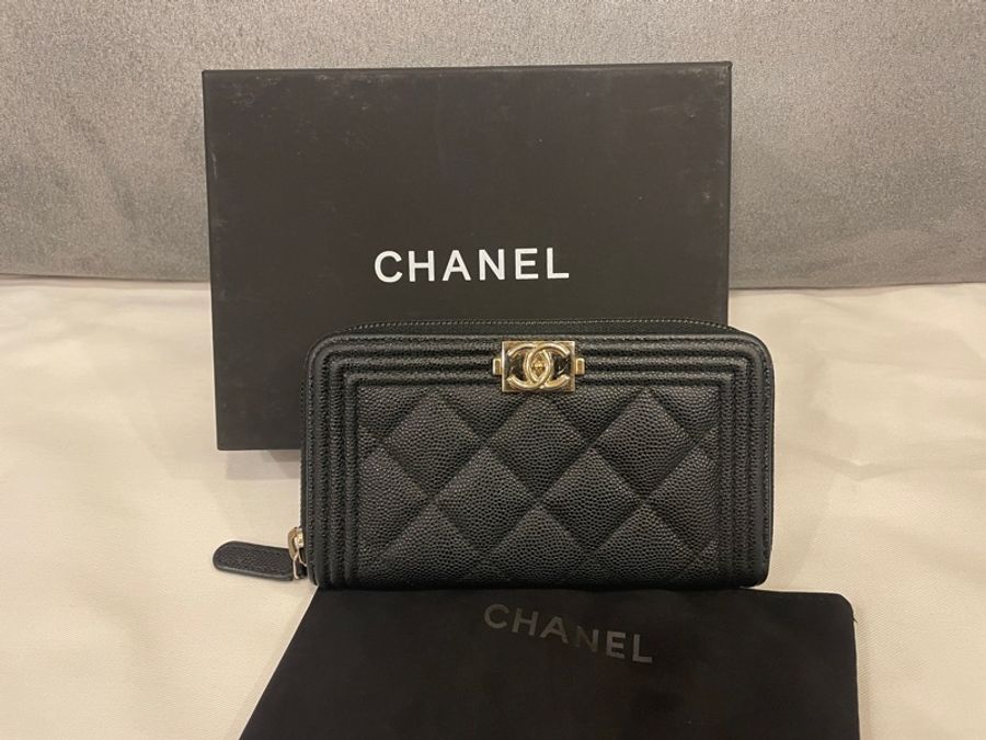 🔥今日特價🔥CHANEL BOY系列 黑色 金釦 魚子醬 荔枝紋 牛皮 拉鍊 中夾/皮夾-12