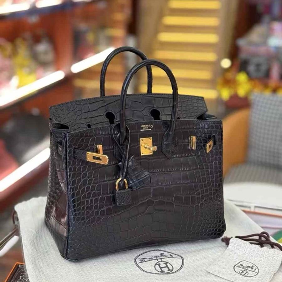 全新 Hermes birkin 25 黑金霧面鱷魚-6