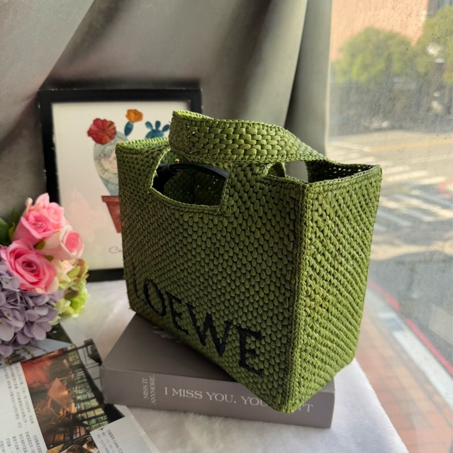 LOEWE Logo 標誌酒椰纖維小款二用包(綠色)-3