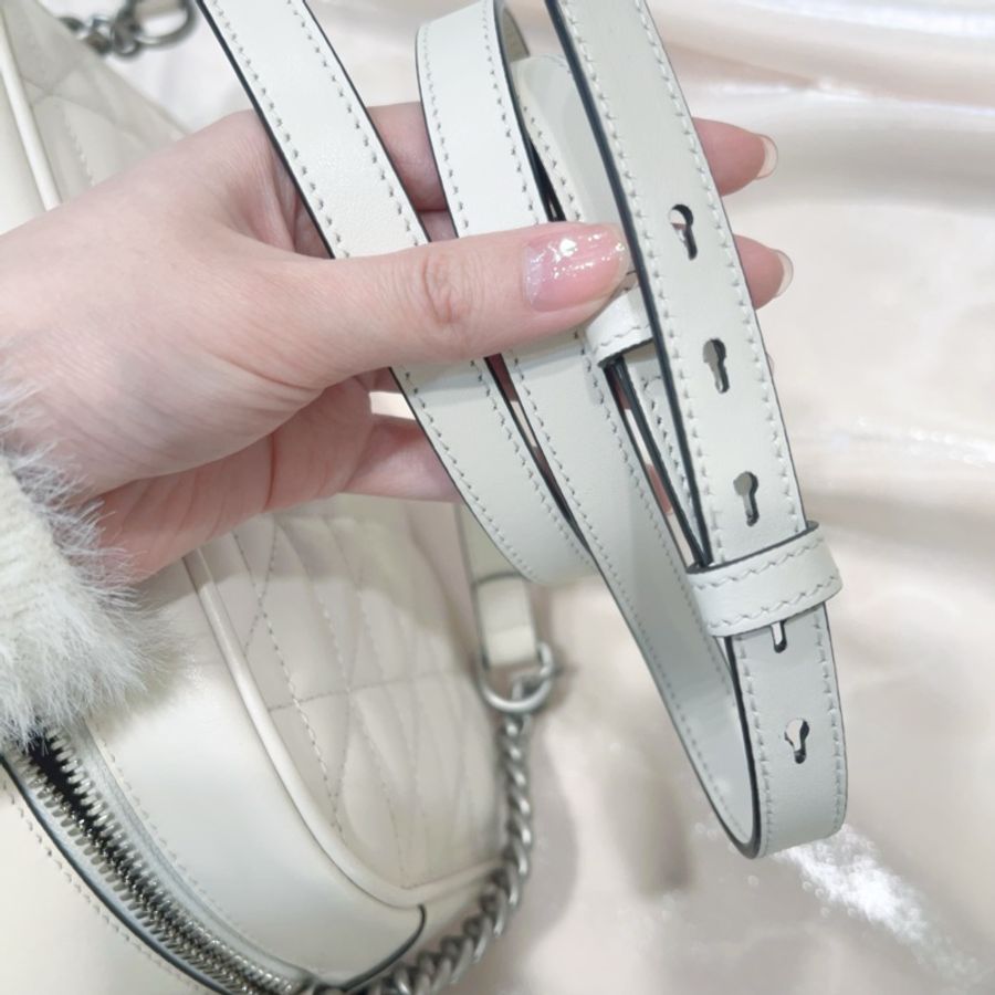 ෆ 𝙂𝙪𝙘𝙘𝙞 𝟮𝟬𝟮𝟯新款 GG Marmont相機包 珍珠白🫧-14