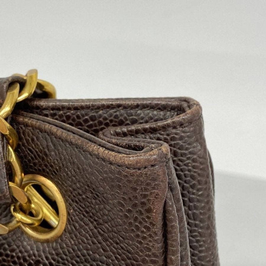 【美麗孤品】Chanel 鏈條肩背包魚子醬皮棕色-10