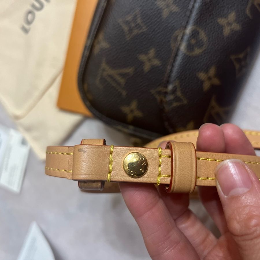 LV IVY wallet on chain-11