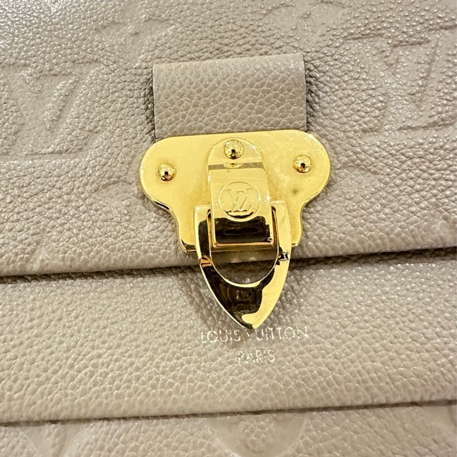 Louis Vuitton VAVIN WOC M69423壓紋牛皮鏈條包（大象灰）-1
