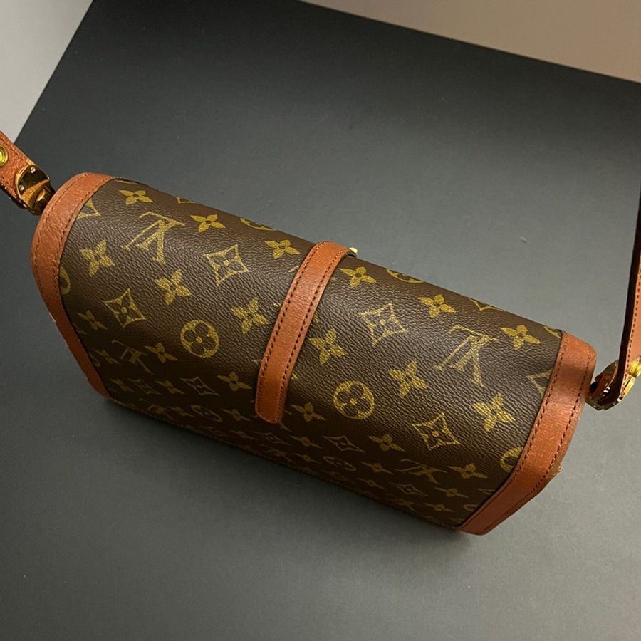 (稀有!) LV 經典老花 旋鈕鎖扣 斜背包+腋下包-9