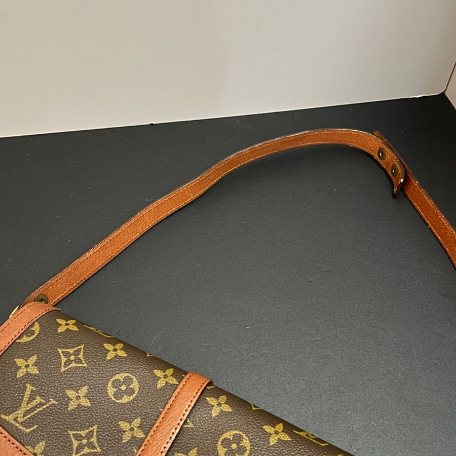 (稀有!) LV 經典老花 旋鈕鎖扣 斜背包+腋下包-33