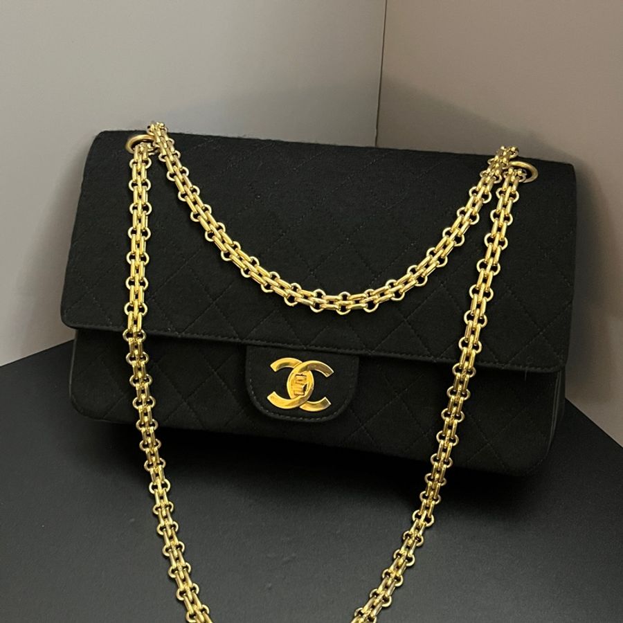（24K黃金鏈條 極新） Chanel 香奈兒 黑金 CF23 雙翻蓋 專櫃38萬 斜背+單肩+腋下包-4
