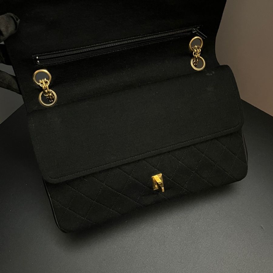 （24K黃金鏈條 極新） Chanel 香奈兒 黑金 CF23 雙翻蓋 專櫃38萬 斜背+單肩+腋下包-16