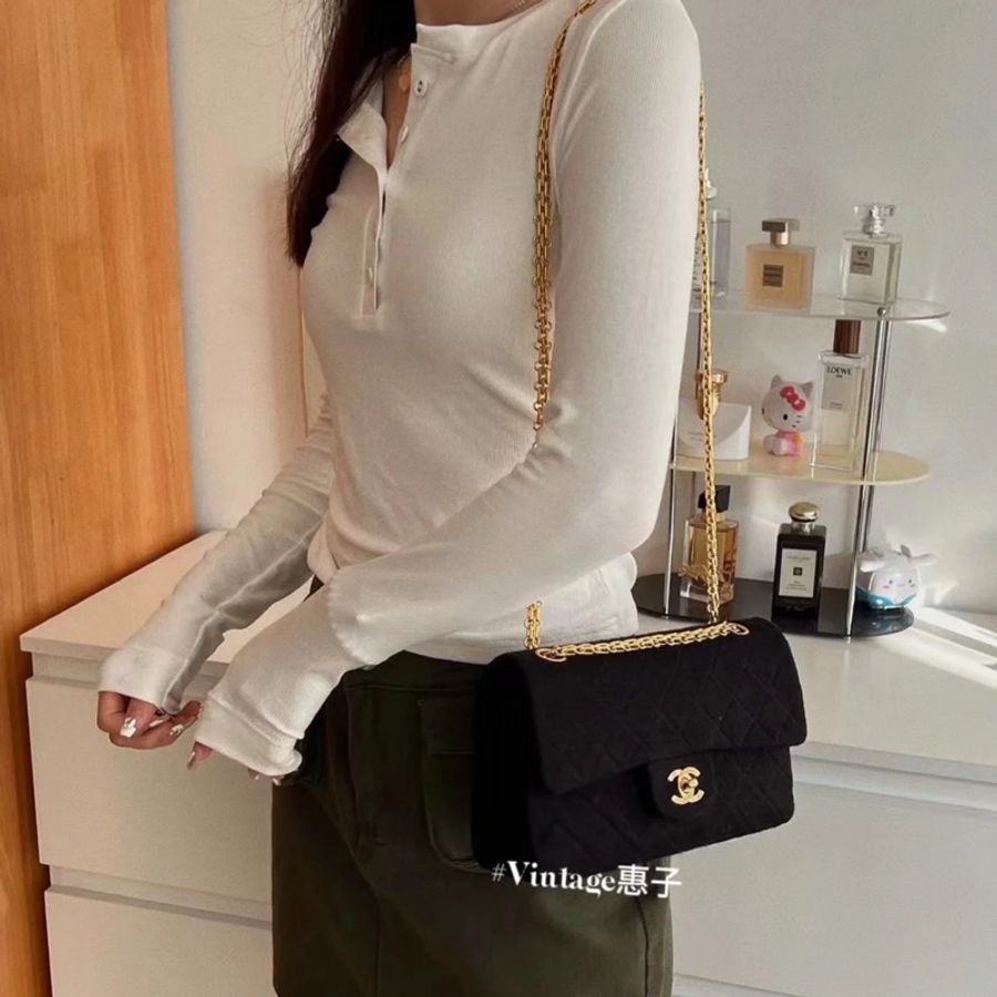 （24K黃金鏈條 極新） Chanel 香奈兒 黑金 CF23 雙翻蓋 專櫃38萬 斜背+單肩+腋下包-2
