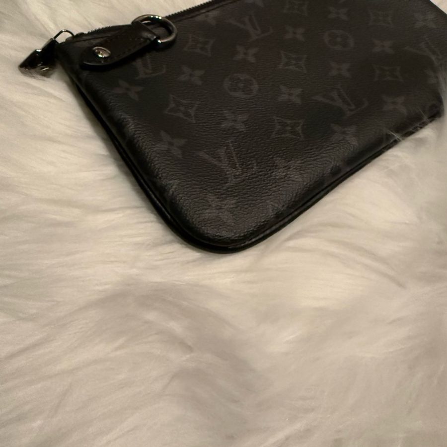 Louis Vuitton 路易威登 LV 三合一郵差包 Trio 斜背包 黑武士 灰色/黑色 近全新-7