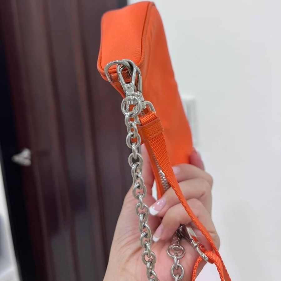 真品prada 橘色 尼龍 鏈條包 腋下包 斜背包 肩背包 手提包 帶鏈包 小廢包-12