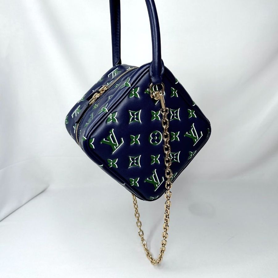 LV Square藍綠羊皮骰子包-2