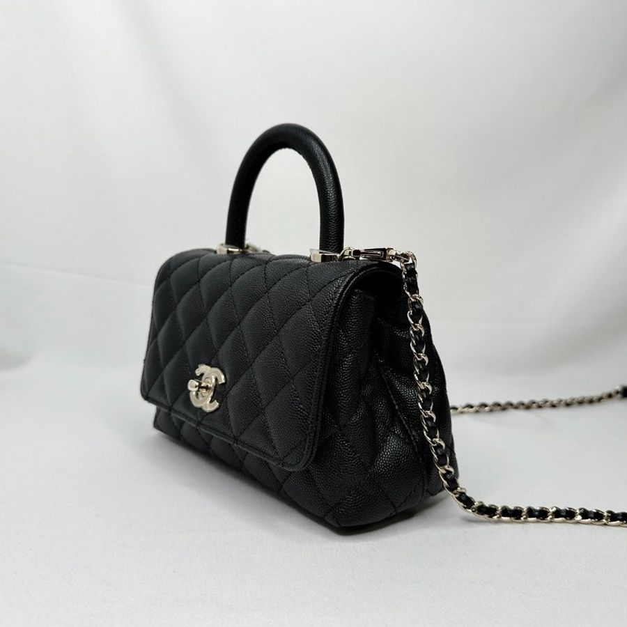 CHANEL 黑金牛Mini Coco handle-2