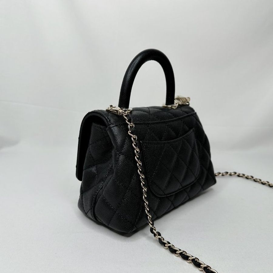 CHANEL 黑金牛Mini Coco handle-5