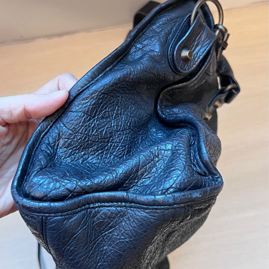 BALENCIAGA 巴黎世家Le City 小羊皮機車包-10