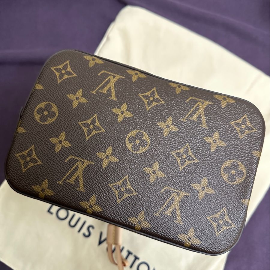 LV Néonoé BB-5