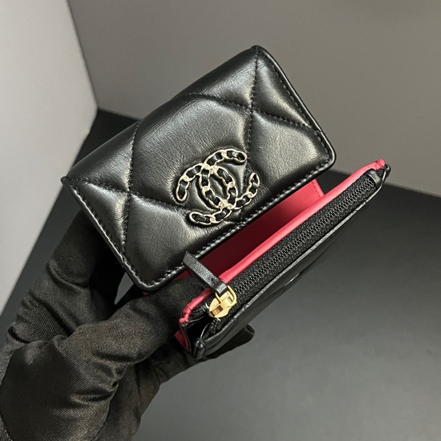 （全新品等級 配件爆滿 可送禮🎁） Chanel 香奈兒 小羊皮 「三折短夾」 皮夾 錢包-21