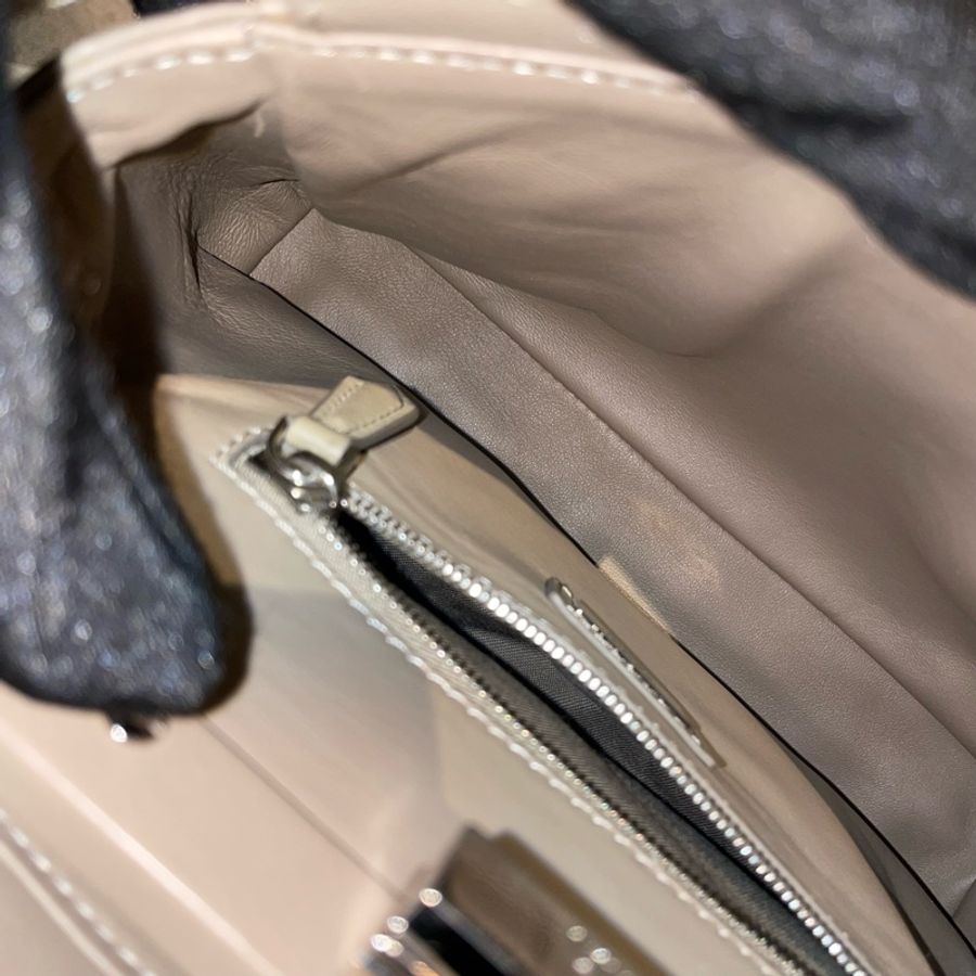 99新✨超可愛❤️ #Fendi #芬迪 #peekboo #mini #躲貓貓-20
