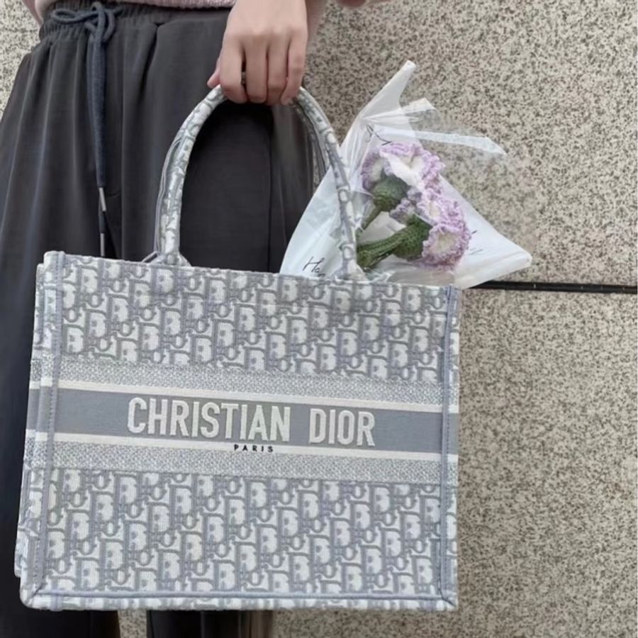 ෆ Dior book tote大象灰色中號🩶Angela baby同款-3