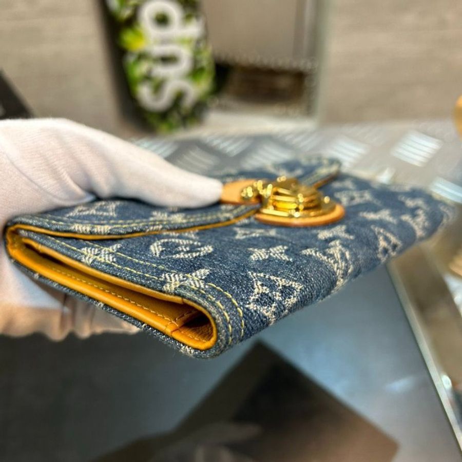 【LV經典牛仔】Louis Vuitton Portefeuille Amelia Monogram 牛仔布長夾-8