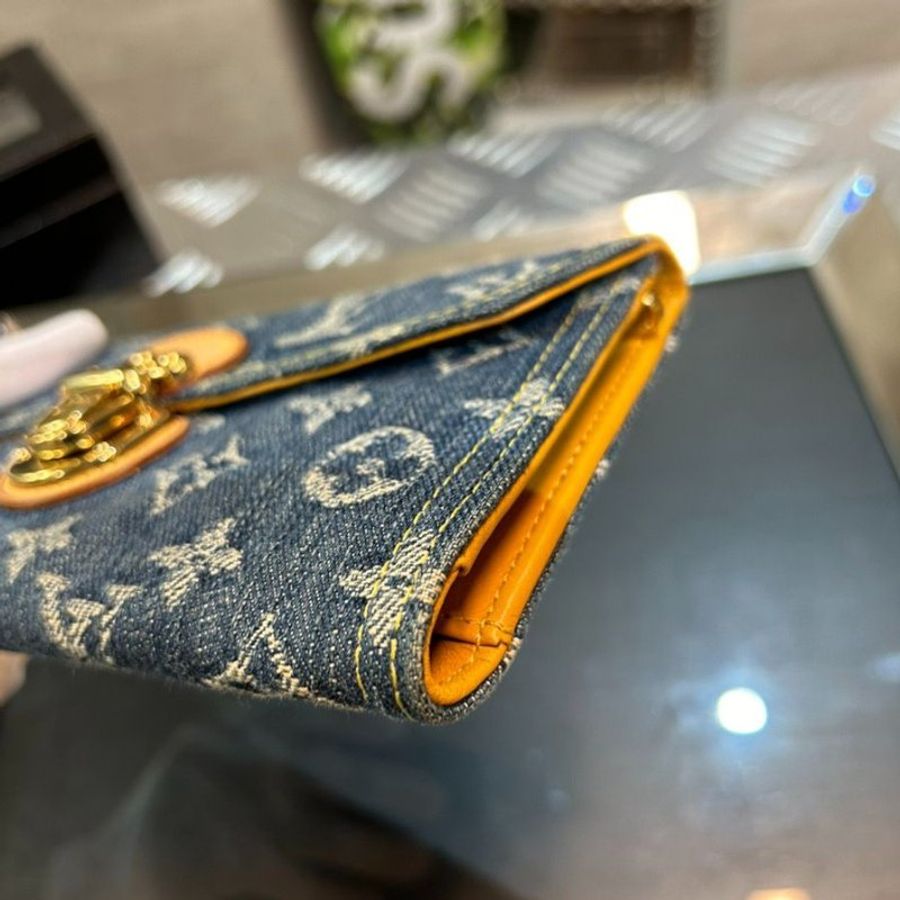 【LV經典牛仔】Louis Vuitton Portefeuille Amelia Monogram 牛仔布長夾-9