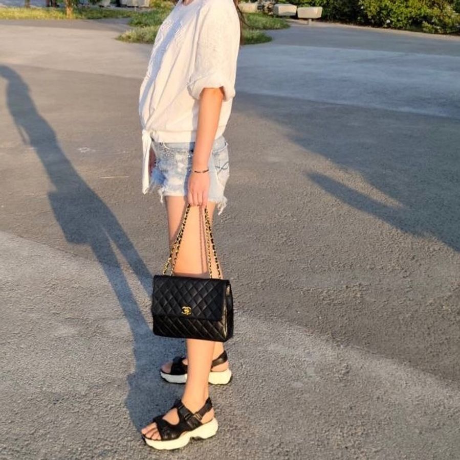 欣賞 Chanel Vintage 經典羊皮翻蓋包-5