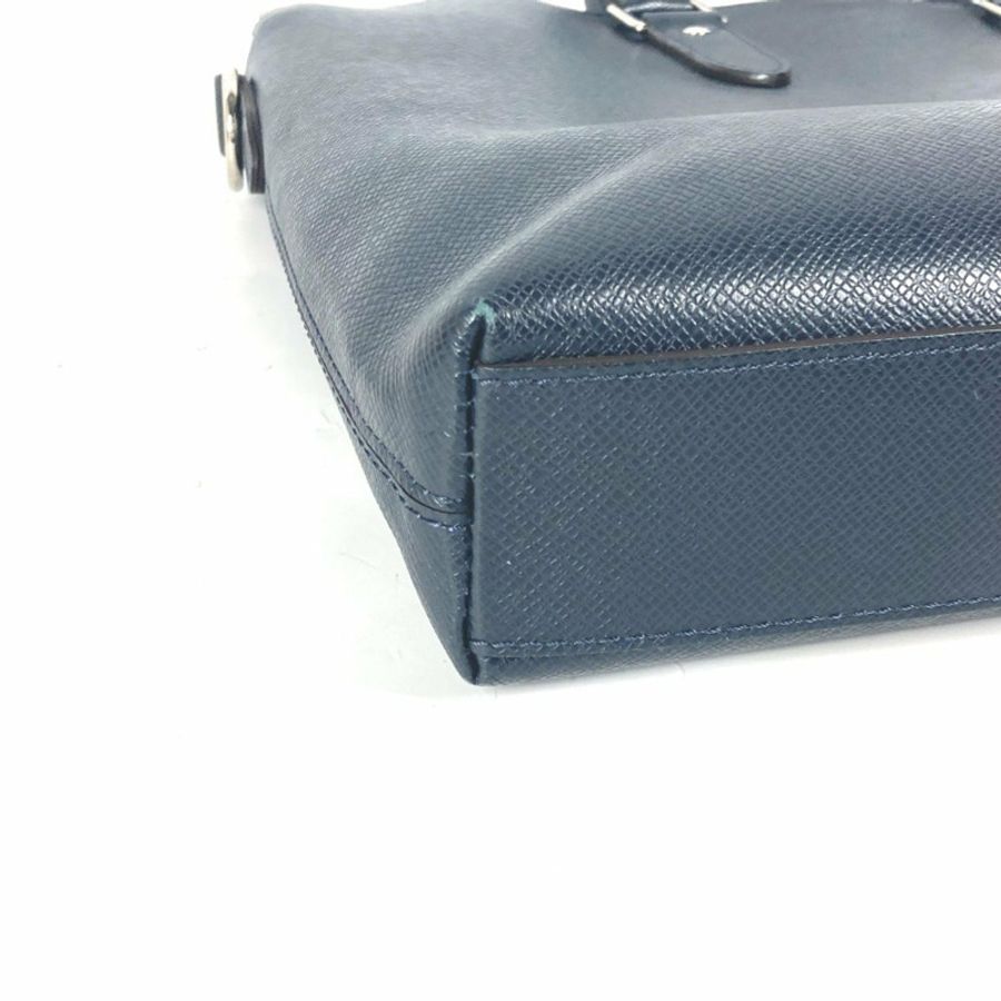 LOUIS VUITTON 路易威登 M33417 Taiga Anton 包肩皮革男士藍色海洋海軍藍-6