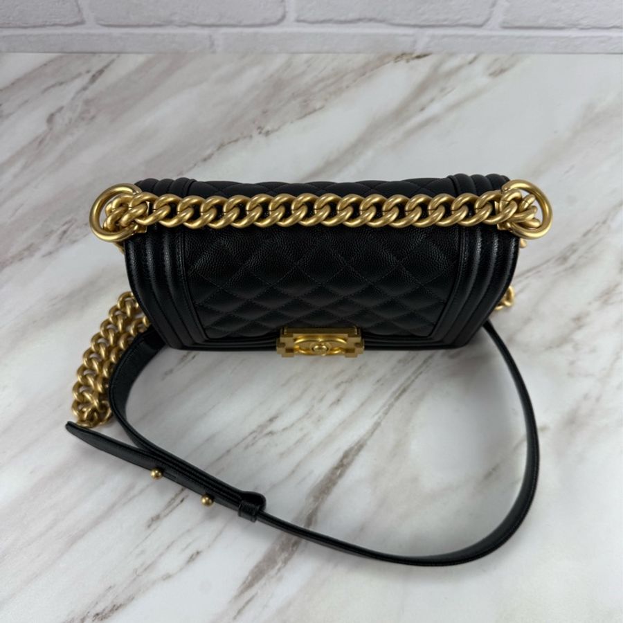 CHANEL 香奈兒 BOY Chanel Leboy20 經典菱格紋 小號 黑荔枝牛皮 金鍊-23