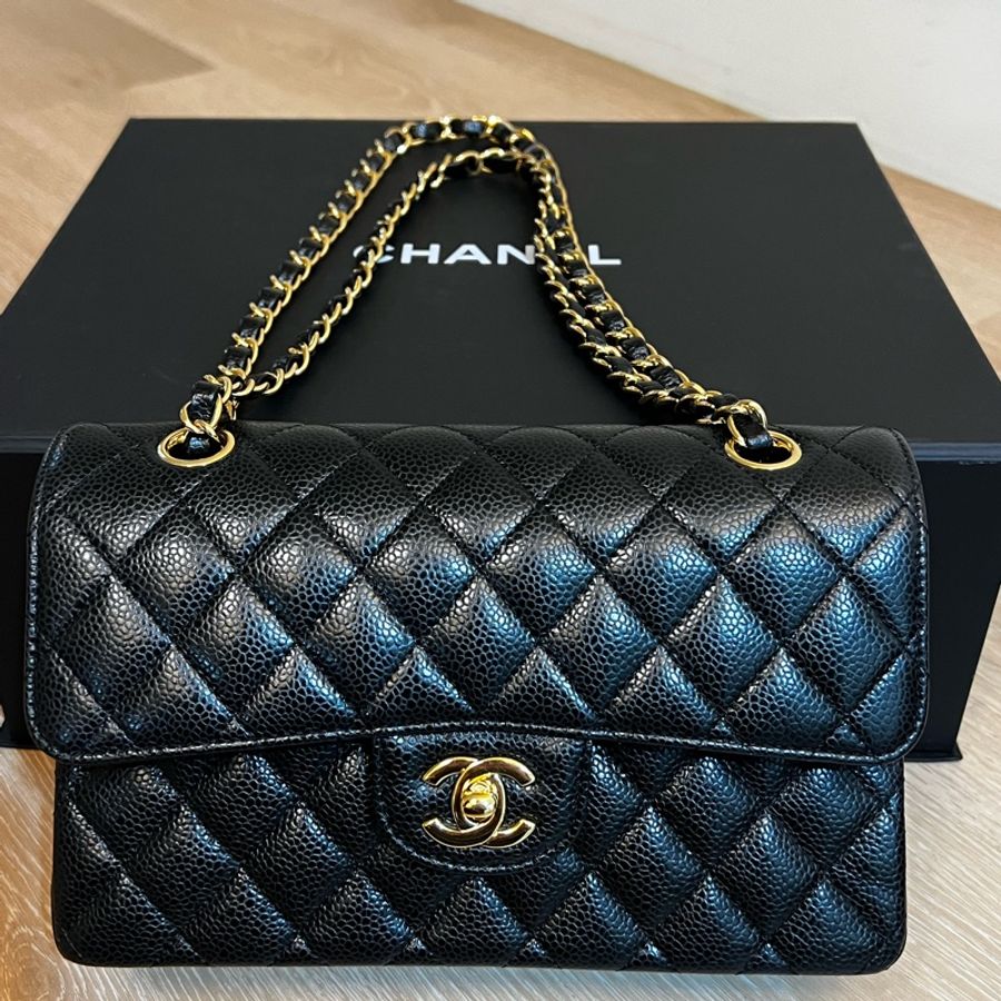 CHANEL classic flap bag 23 CF23-5
