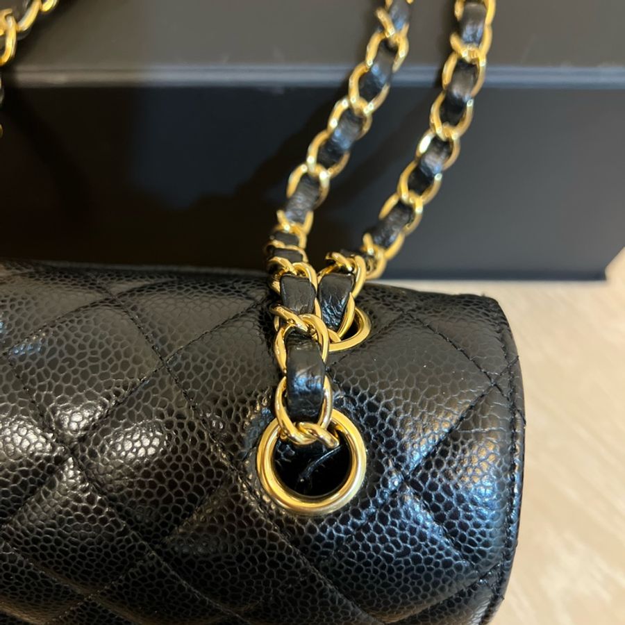 CHANEL classic flap bag 23 CF23-12