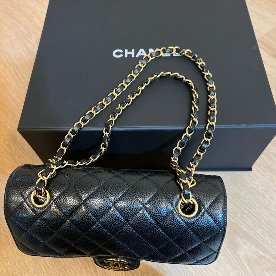 CHANEL classic flap bag 23 CF23-14