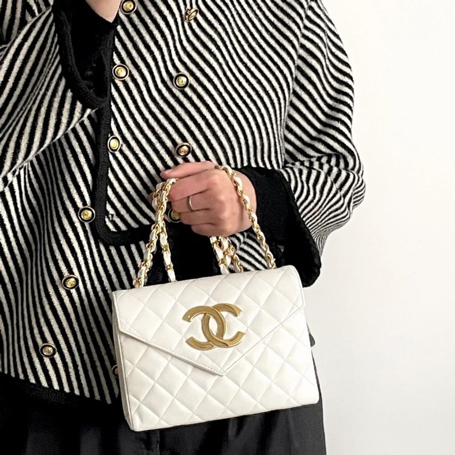Chanel 經典大LOGO 白金信封口蓋包 #白雪公主✨ #保卡鐳標齊全✔️ #CF20-2