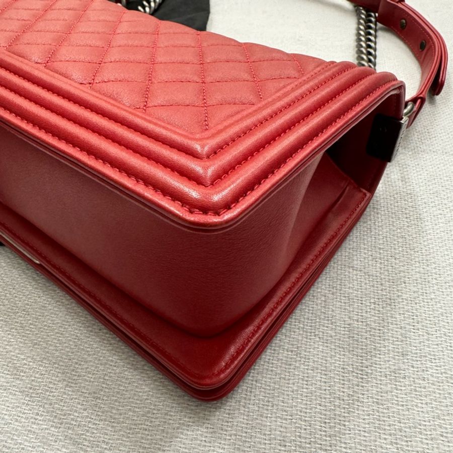 近新 Chanel boy 25 紅色-13