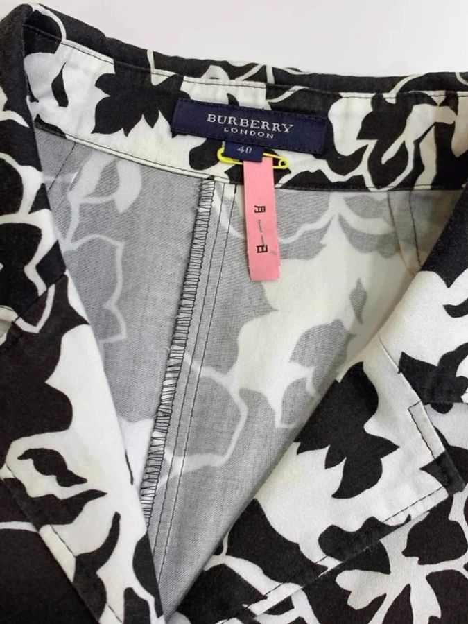 BURBERRY LONDON 深咖近黑花朵圖案無䄂洋裝-7