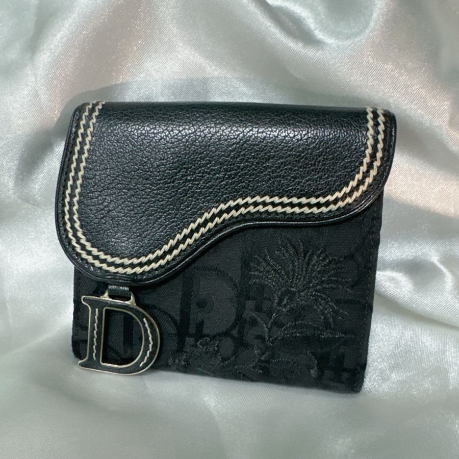 Christian Dior Saddle Flap Leather Wallet 牛皮拼老花兩摺多卡位實用性銀包-0
