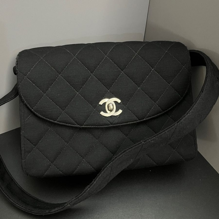 (巨好看😍)Chanel 香奈兒 黑銀CF25 菱格紋 單肩包 肩背包-4