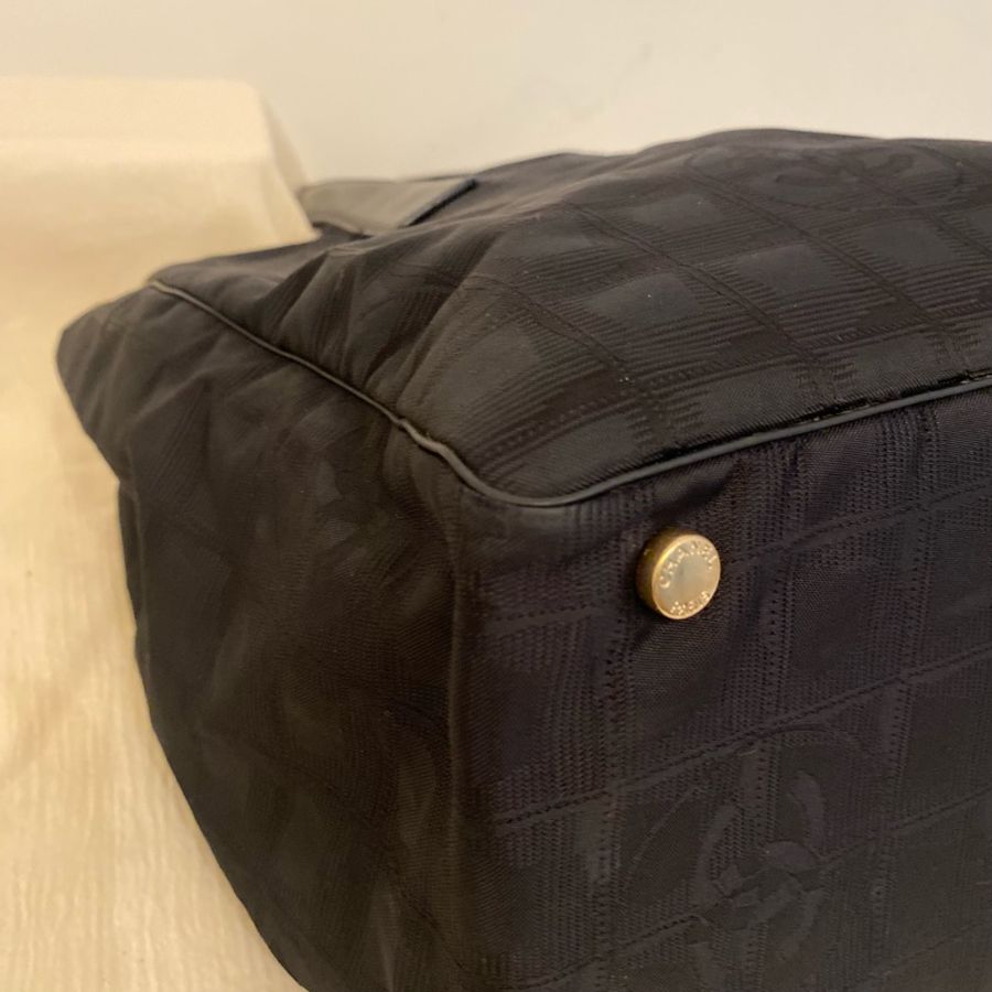 Chanel Coco mark nylon totebag 實用容量大手挽上膊袋-7