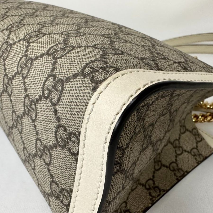 GUCCI Padlock GG白花小型肩揹包-12