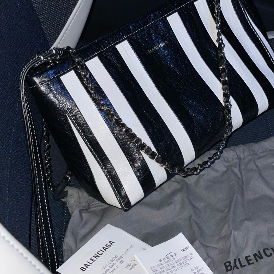 全新大全配🈶️台灣購證☑️ #balenciaga #巴黎世家 #斜背包 #洗漱包 #化妝包-2