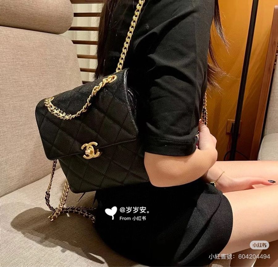 香奈兒 22p Ado荔枝皮黑色金鍊 雙肩包-3