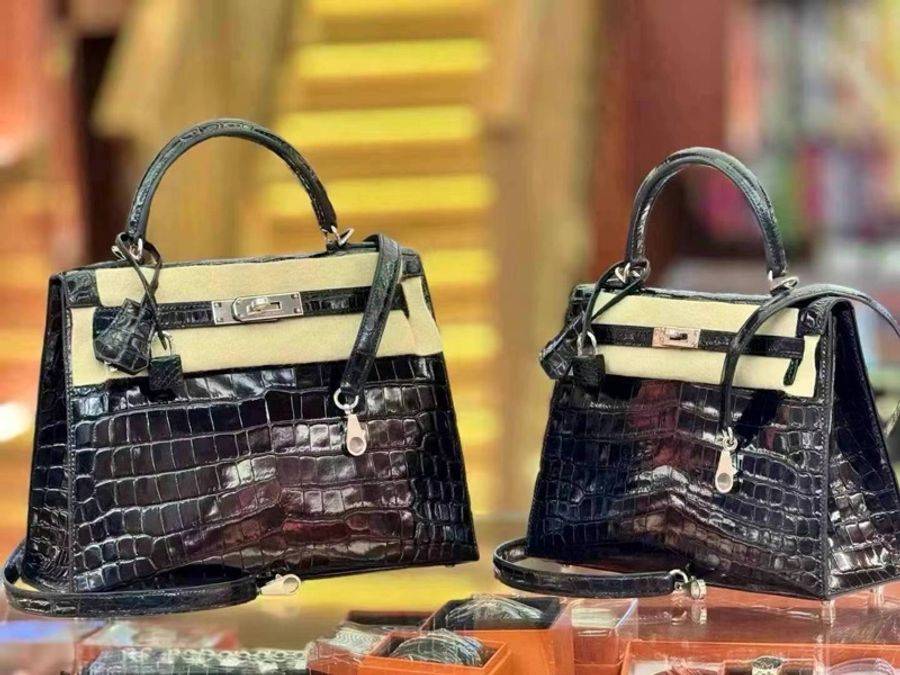 Hermes Kelly 28 黑銀亮面兩點鱷魚-3