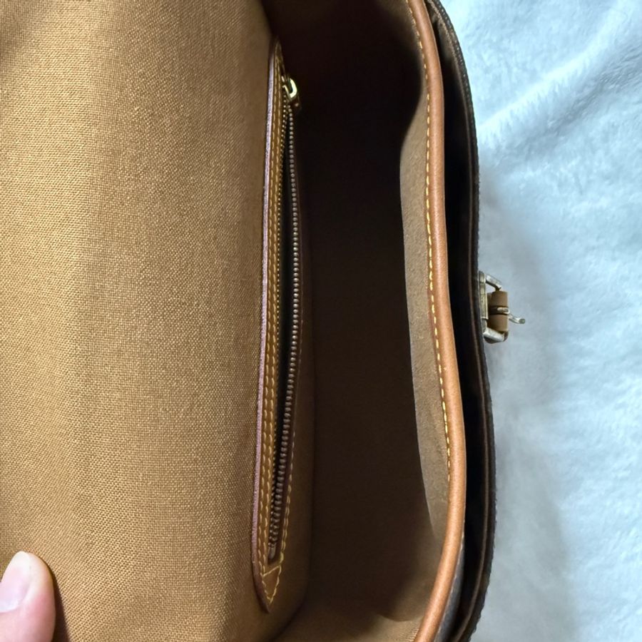 LV M42250-sologne馬鞍包-12