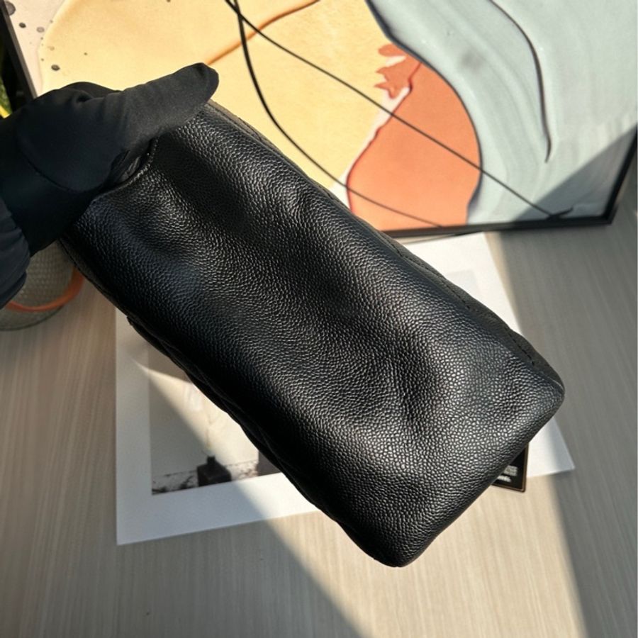 CHANEL 黑銀荔枝紋牛皮 GST 托特包-4