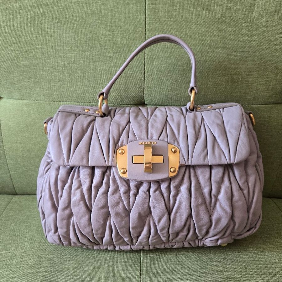 Miu Miu Matelassé 手袋 皮革-10