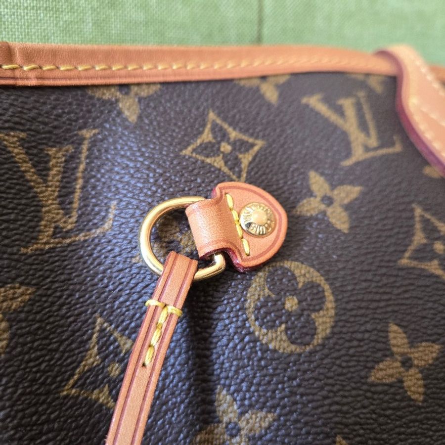 Louis Vuitton Neverfull MM-23