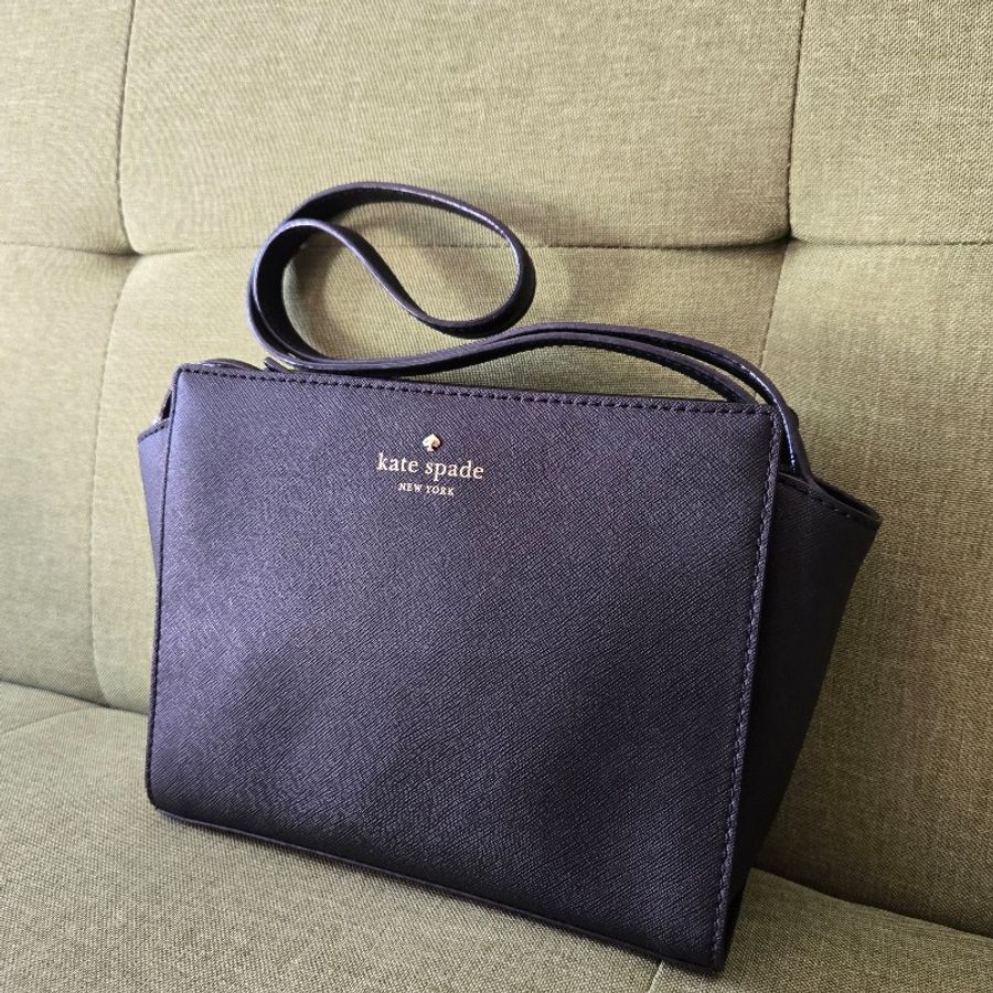Kate Spade Black Leather Front Logo Crossbody Shoulder Bag-10